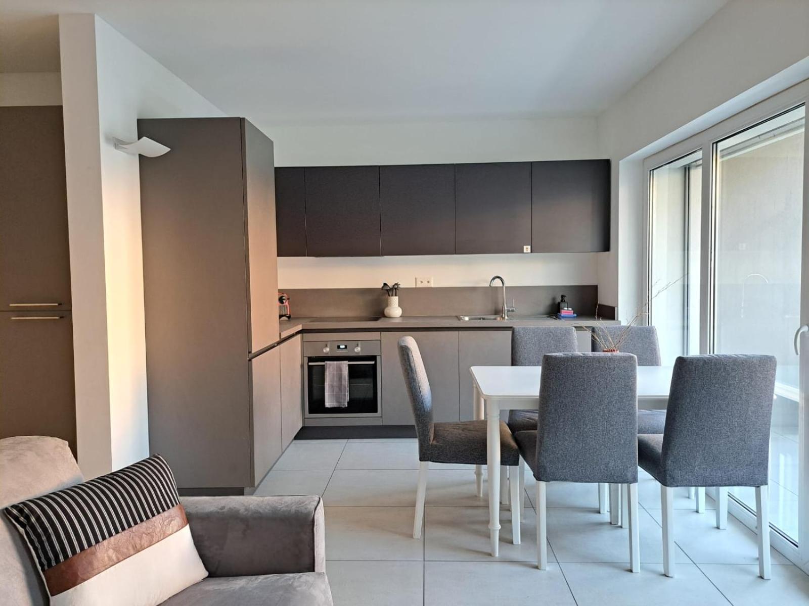Urban Residence By Quokka 360 - Modern Apartments In Lugano Luaran gambar