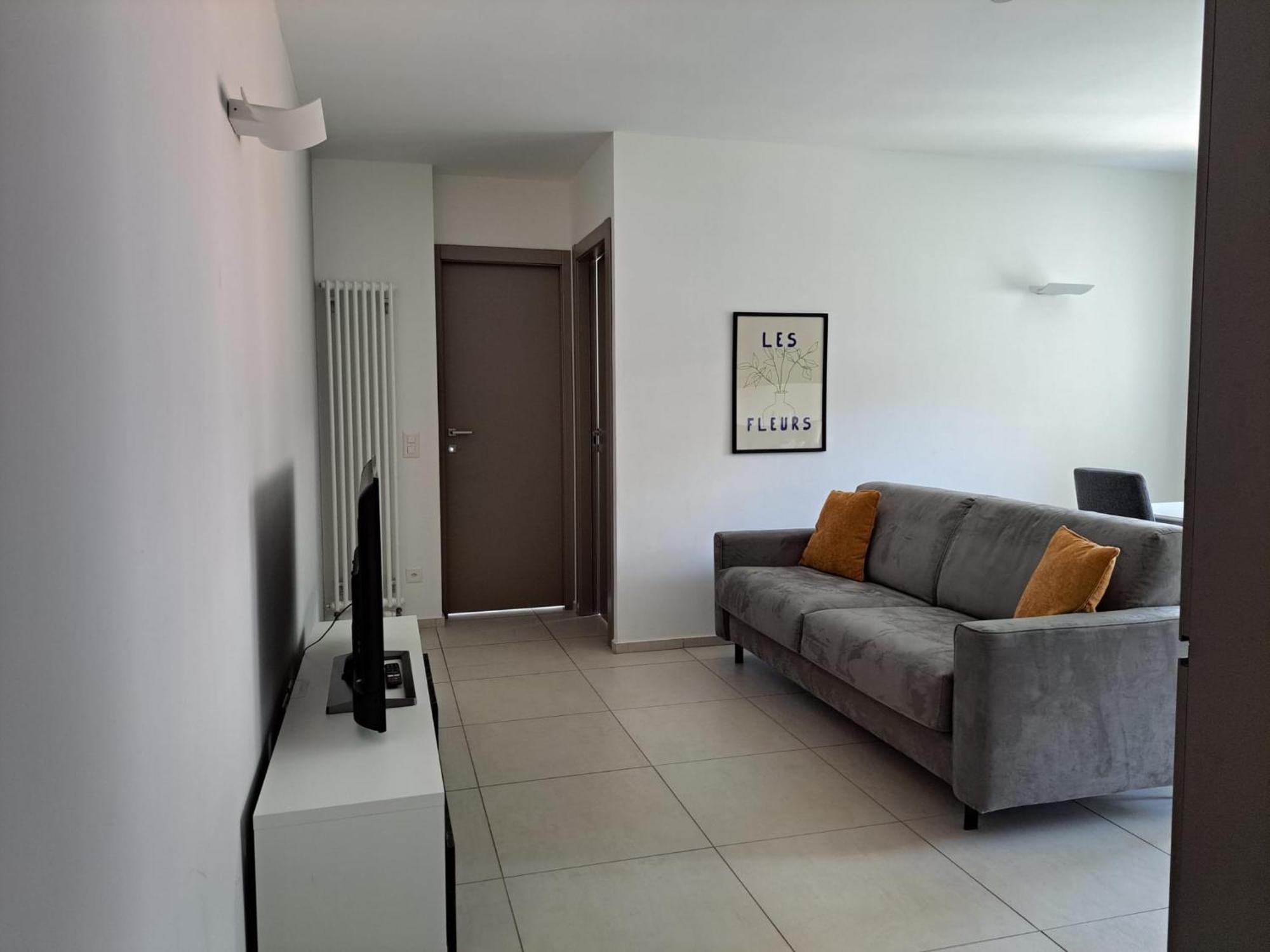 Urban Residence By Quokka 360 - Modern Apartments In Lugano Luaran gambar
